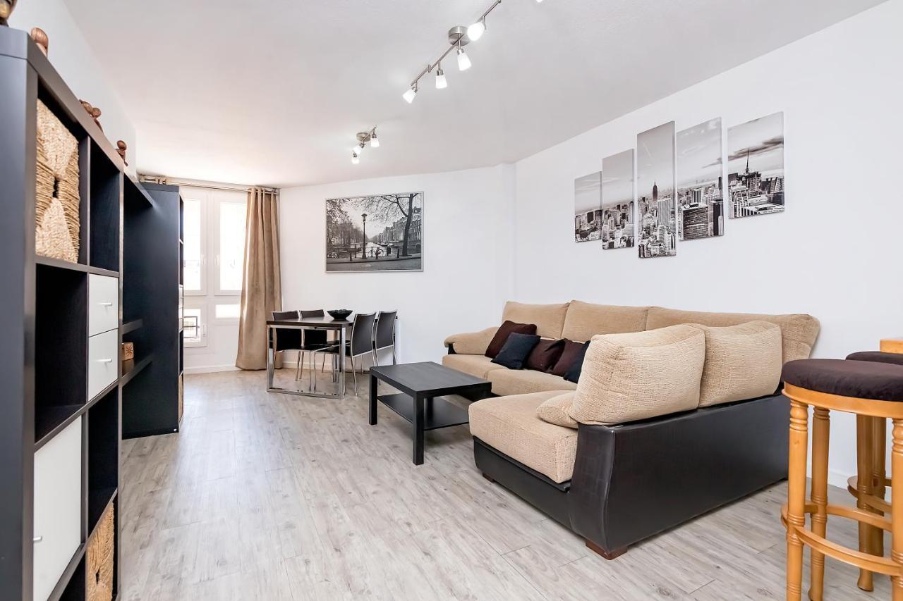 Апартаменти Bhost - Roca Castle Торремолінос Екстер'єр фото
